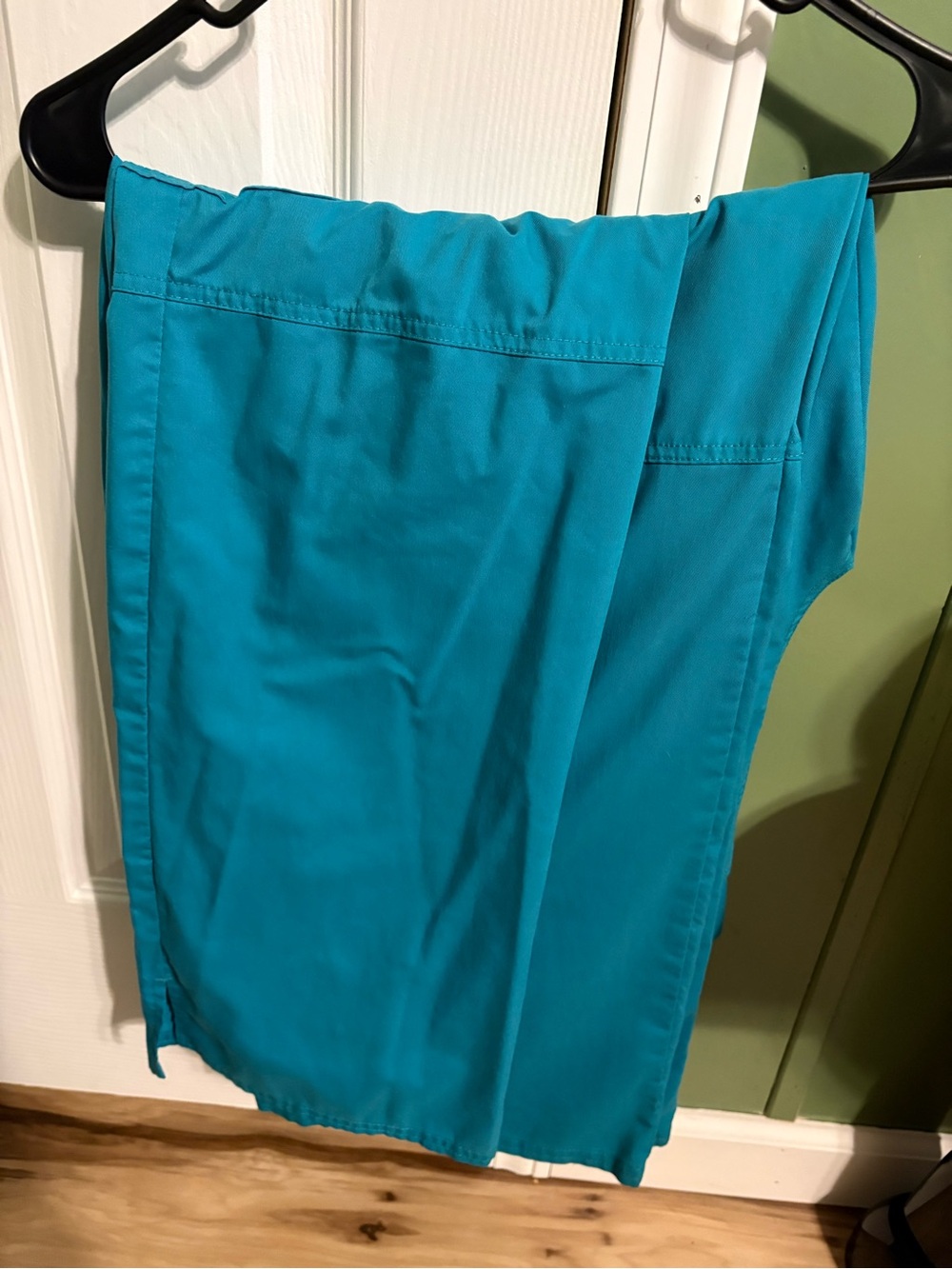 Women’s Teal Straight-Leg Pants